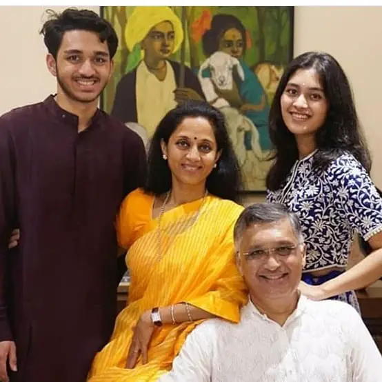 Supriya Sule Family Photo